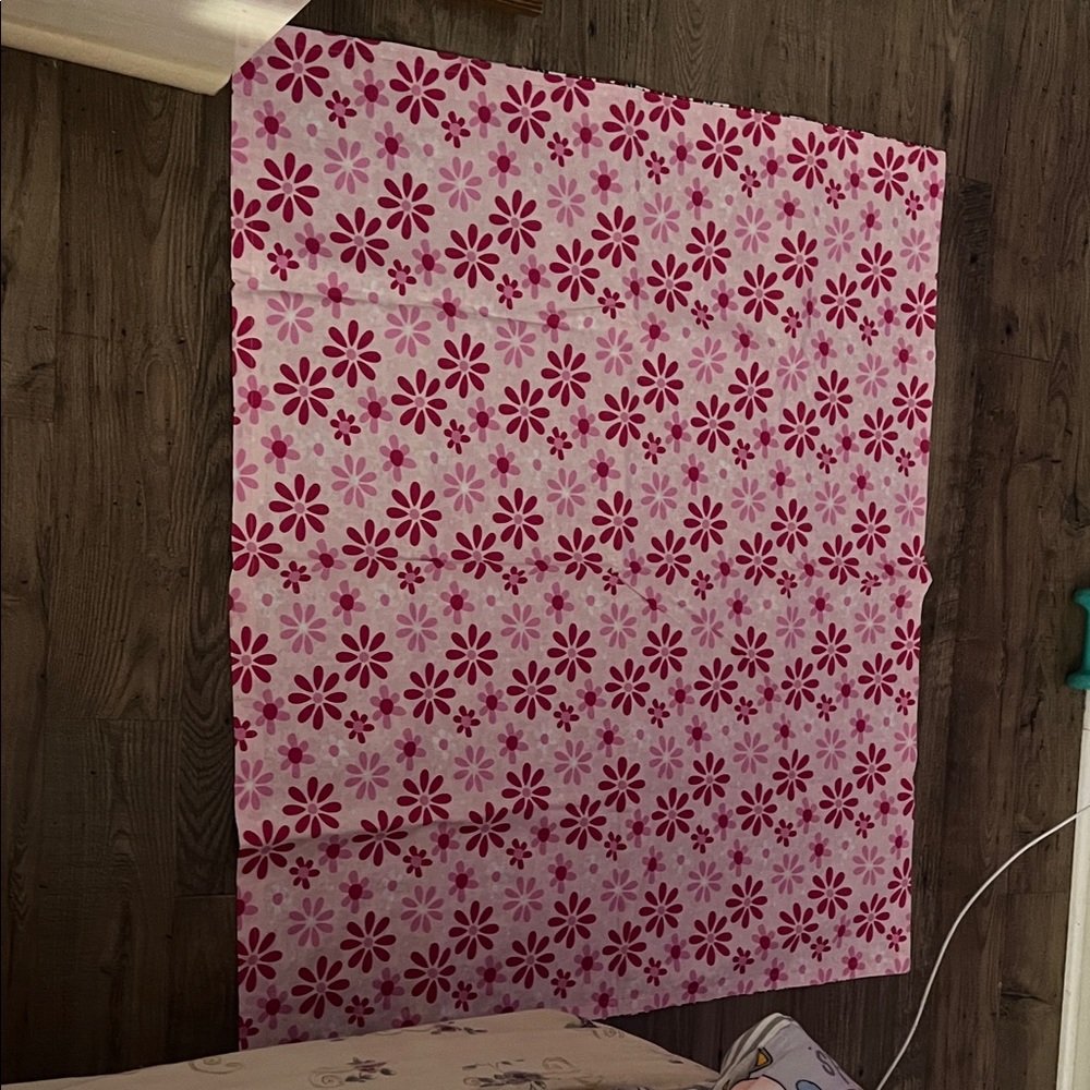 Pink and White Floral blanket